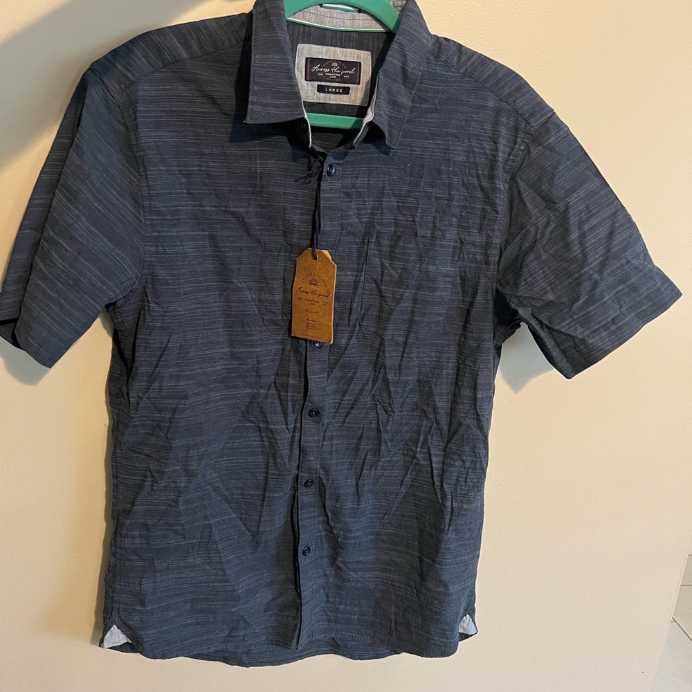Men's Blue Short Sleeve Shirt